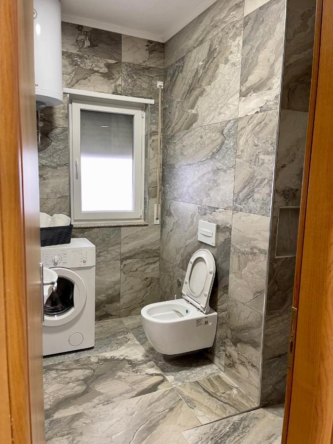 Sol Lux Apartments 1St Floor Durrës 外观 照片
